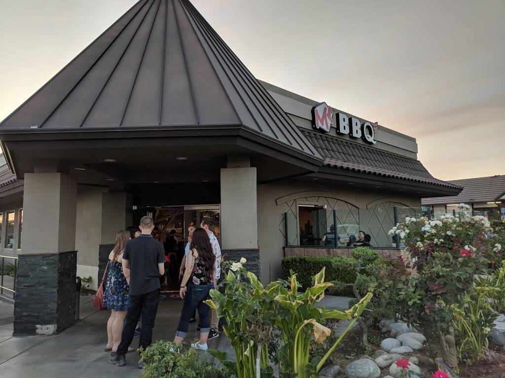 Mr BBQ | restaurant | 305 N State College Blvd, Fullerton, CA 92831, USA | 7144410000 OR +1 714-441-0000