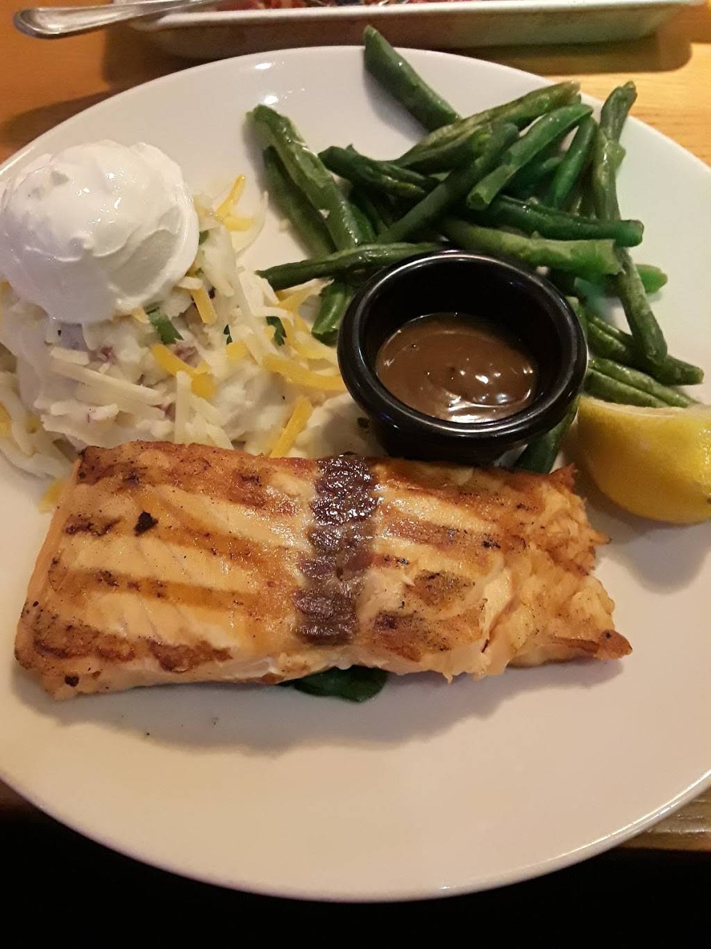 Applebees Grill + Bar | restaurant | 1901 S, I-45, Corsicana, TX 75110, USA | 9038727630 OR +1 903-872-7630