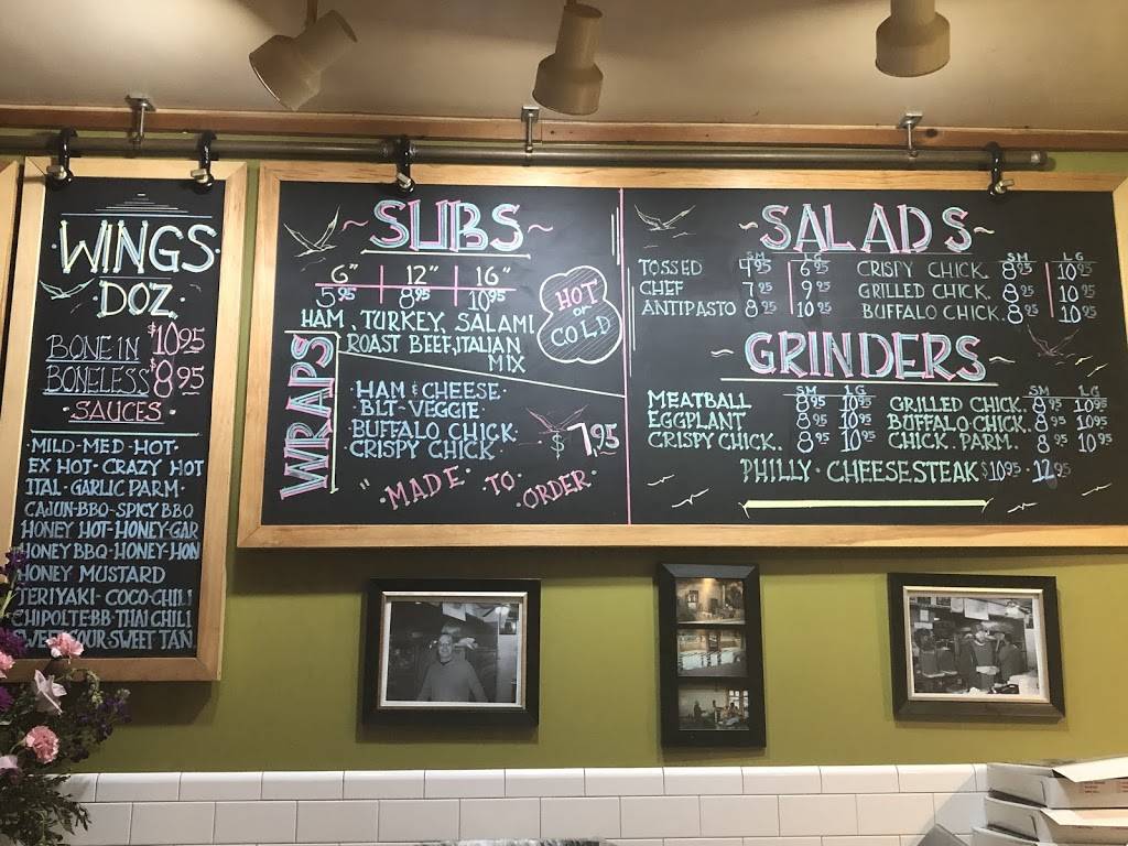 The Pizza Joint | restaurant | 151 N Main St, Gloversville, NY 12078, USA | 5187250011 OR +1 518-725-0011