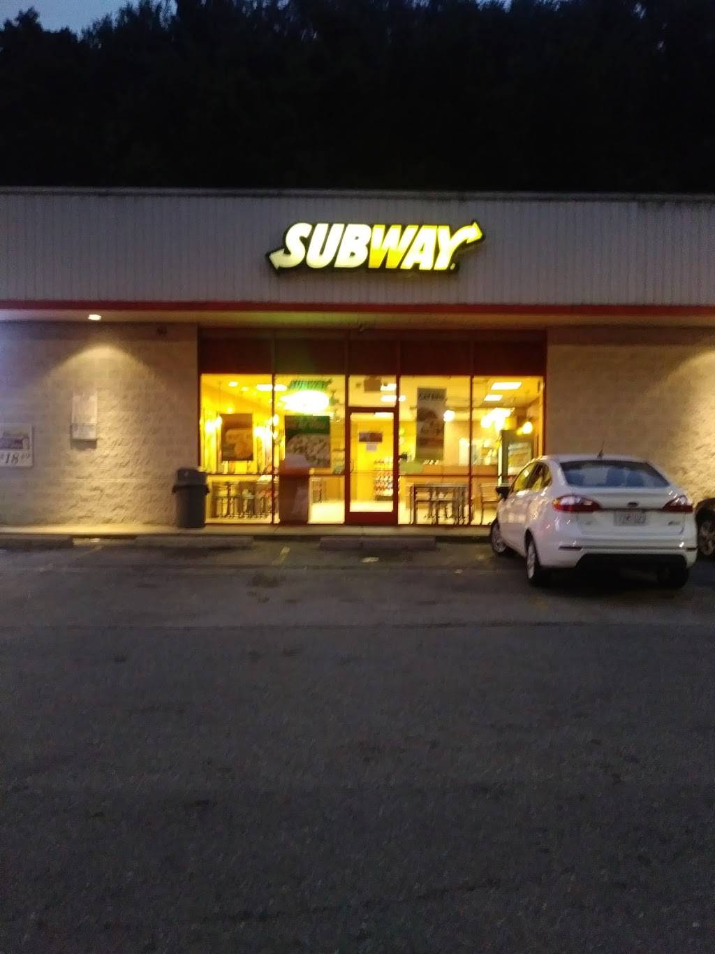 Subway | restaurant | 1347 W Liberty Ave, Pittsburgh, PA 15216, USA | 4125311286 OR +1 412-531-1286