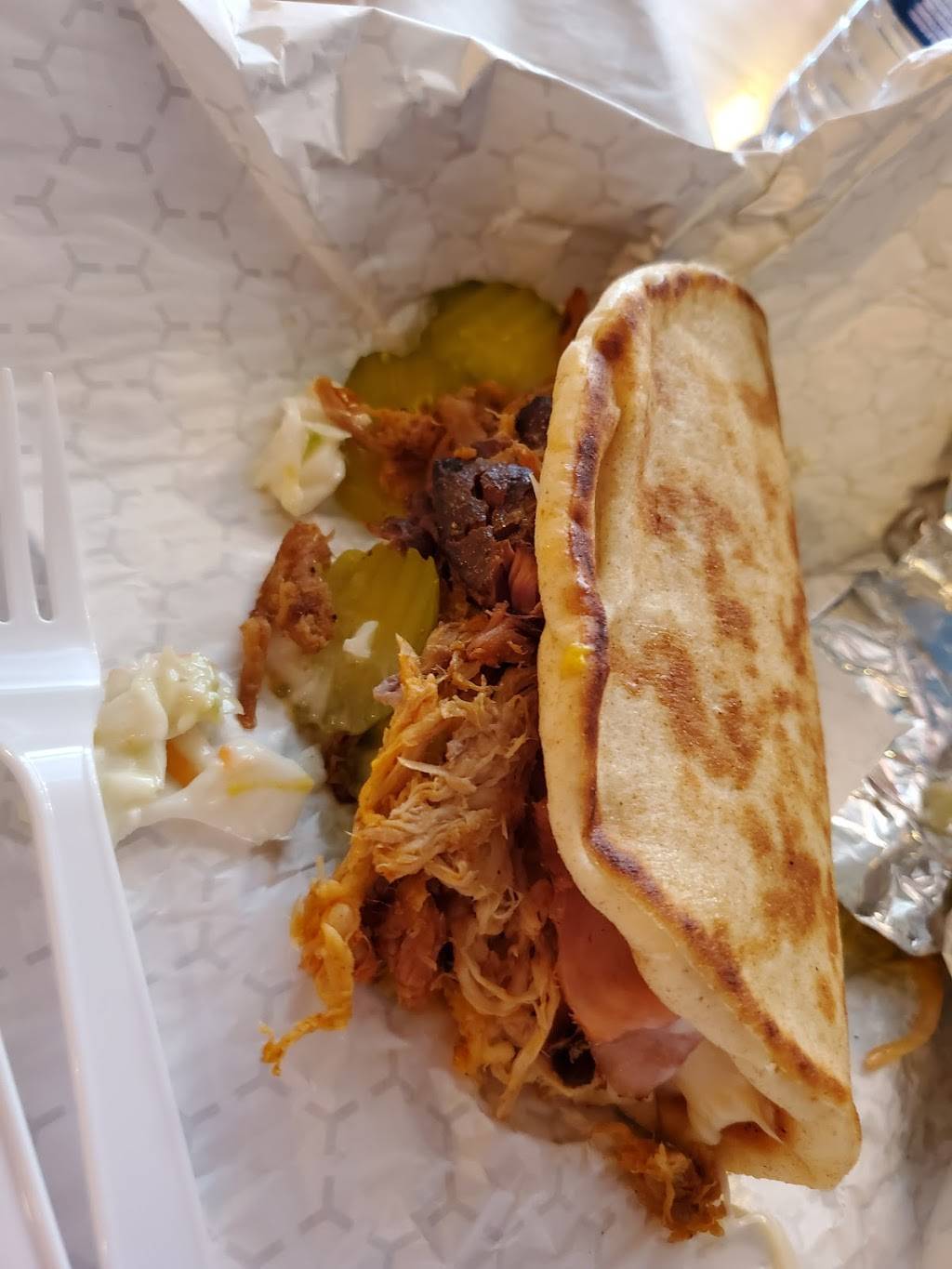 JIMS JOINT BBQ | restaurant | 10914 US-31, Honor, MI 49640, USA | 2312271227 OR +1 231-227-1227