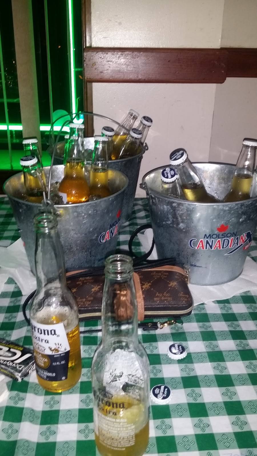 Laberintos De Pasion Restaurant | restaurant | 3168 G St, Philadelphia, PA 19134, USA | 2154231112 OR +1 215-423-1112