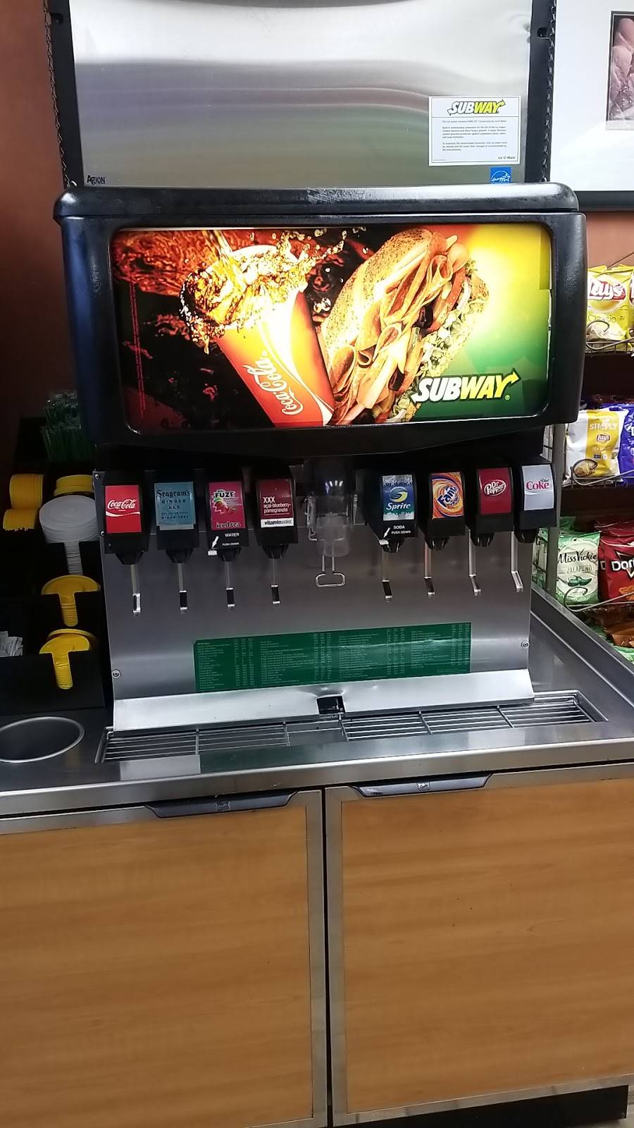 Subway Restaurants | restaurant | 679 Franklin Ave, Franklin Square, NY 11010, USA | 5168255191 OR +1 516-825-5191