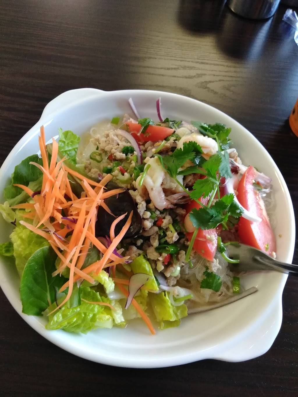 Bangkok Street Food | restaurant | 6300 White Ln Suite F, Bakersfield, CA 93309, USA | 6618858588 OR +1 661-885-8588