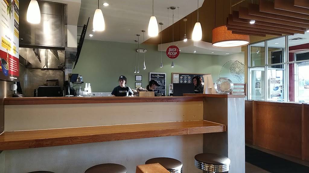 Noodles and Company | restaurant | 6836 Rochester Rd, Troy, MI 48085, USA | 2488799900 OR +1 248-879-9900