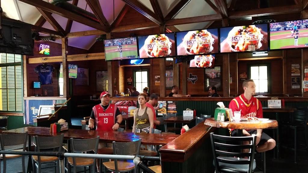 Christians Tailgate Bar & Grill | restaurant | 1010 Hwy 6, Houston, TX 77079, USA | 2815561010 OR +1 281-556-1010