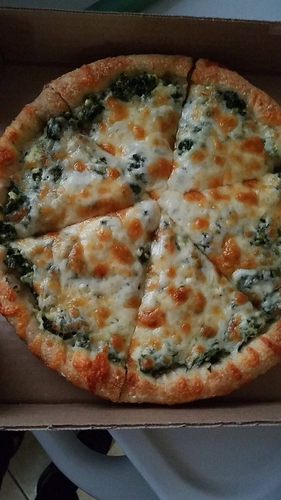 Kinsley House Of Pizza | restaurant | 118 Kinsley St, Nashua, NH 03060, USA | 6038820554 OR +1 603-882-0554