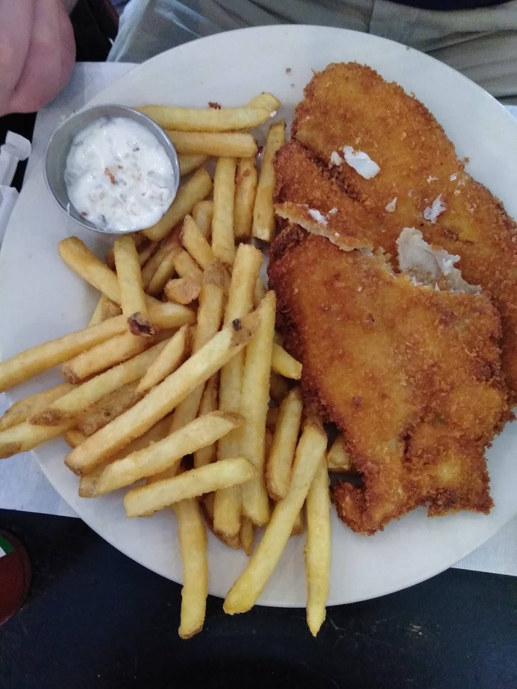 Alexs | restaurant | 1 Market St, Poughkeepsie, NY 12601, USA | 8454521125 OR +1 845-452-1125