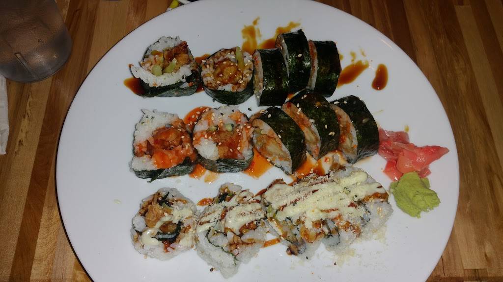 Shinju Sushi | restaurant | 1375 E 53rd St, Chicago, IL 60615, USA | 7739666669 OR +1 773-966-6669