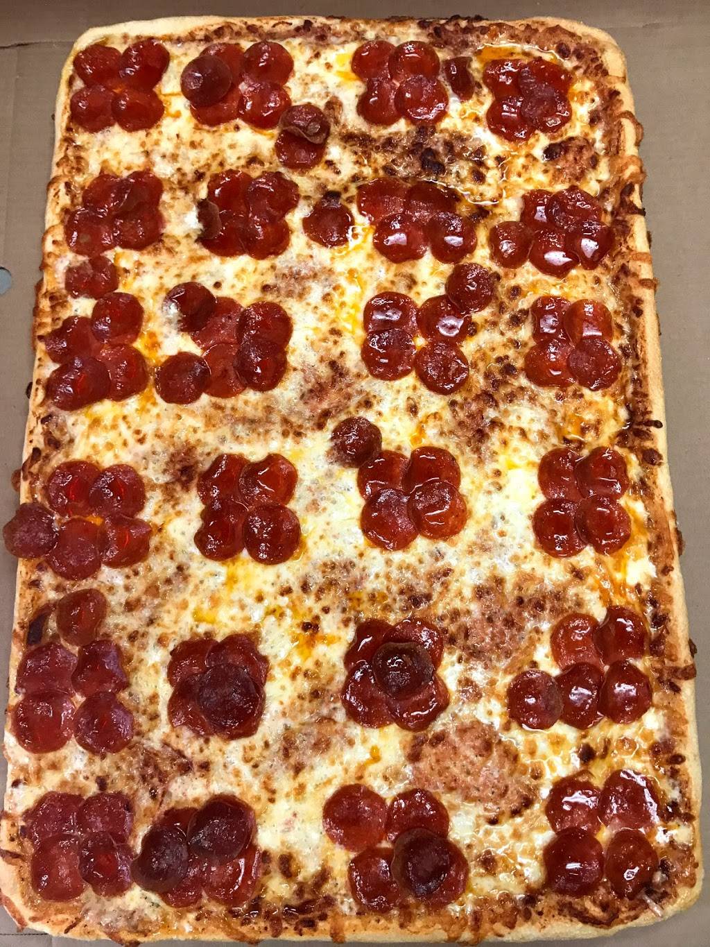 Country Pizza | meal delivery | 6 Ashby State Rd, Fitchburg, MA 01420, USA | 9783422028 OR +1 978-342-2028