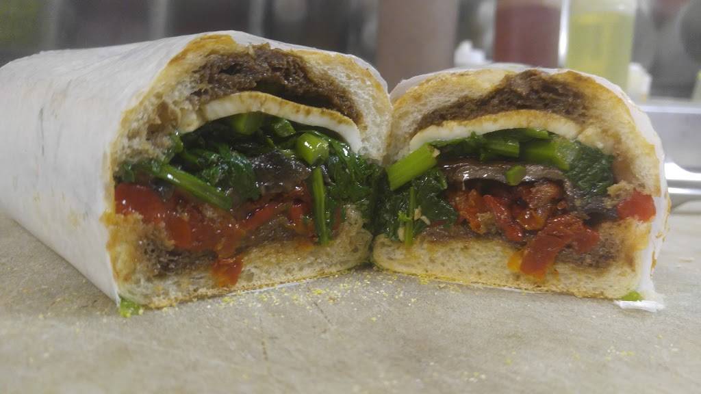 Cracked Olive Market | restaurant | 37 West Main St, Holmdel, NJ 07733, USA | 7329464115 OR +1 732-946-4115