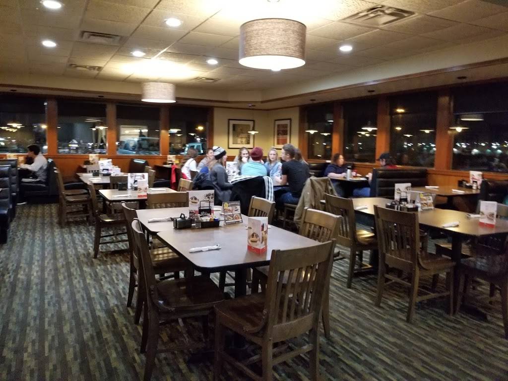 Perkins Restaurant & Bakery | restaurant | 175 Byers Rd, Miamisburg, OH 45342, USA | 9378662799 OR +1 937-866-2799