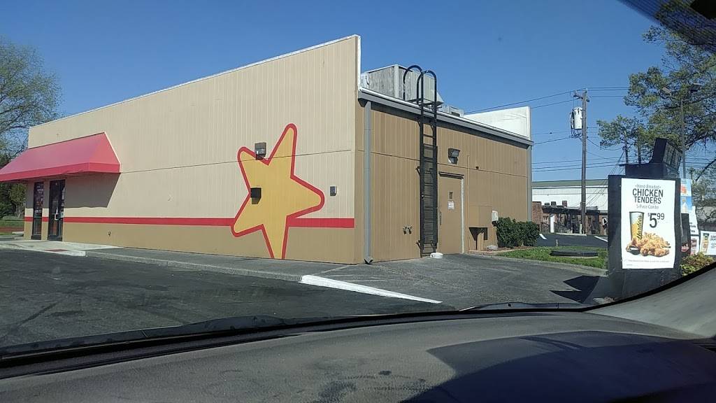 Hardees | restaurant | 200 W Main St, Pilot Mountain, NC 27041, USA | 3363685787 OR +1 336-368-5787