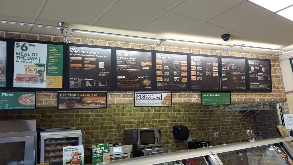 Subway | meal takeaway | 8176 S Wadsworth Blvd #H, Littleton, CO 80128, USA | 3039790466 OR +1 303-979-0466