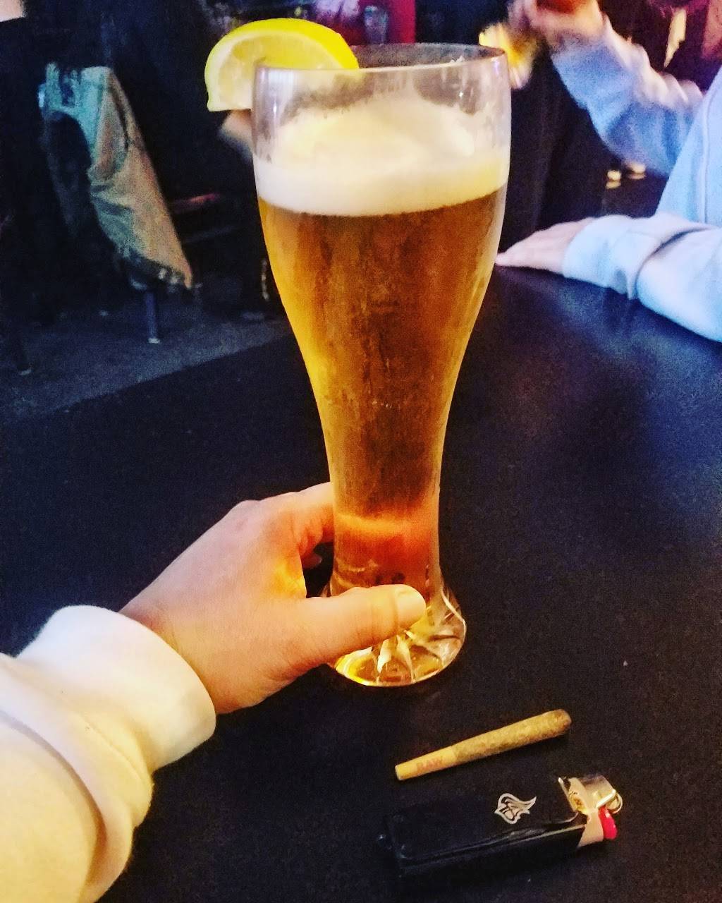 Fats Grill and Bar | restaurant | 4555 N Pershing Ave #22, Stockton, CA 95207, USA | 2094733281 OR +1 209-473-3281