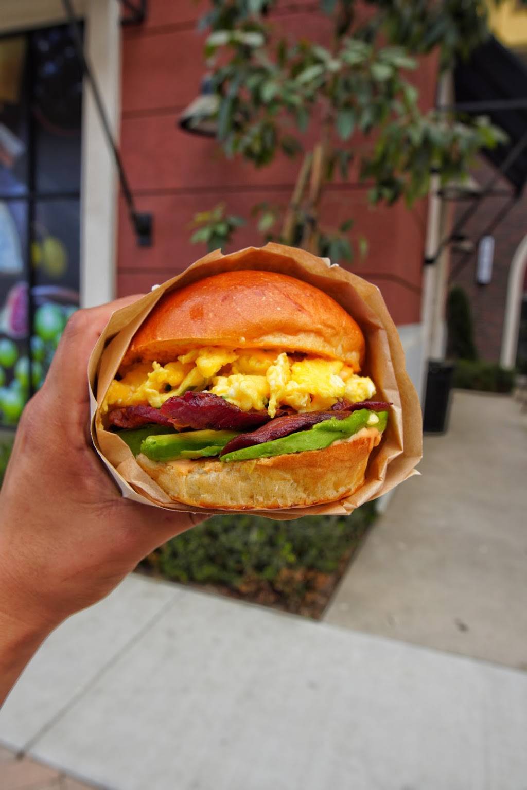 Don Waffly | restaurant | 550 Collection Blvd #170, Oxnard, CA 93036, USA | 8055195034 OR +1 805-519-5034