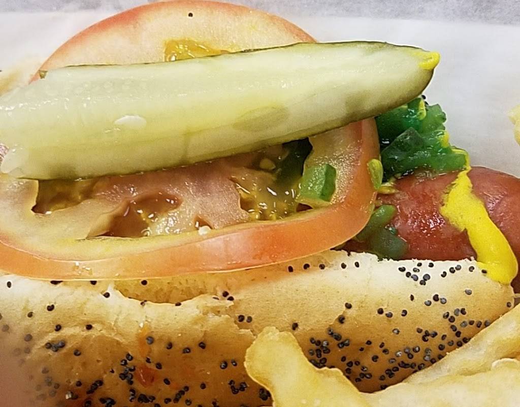 Jakes Pup In the Ruf | meal takeaway | 4401 N Sheridan Rd, Chicago, IL 60640, USA | 7737281188 OR +1 773-728-1188