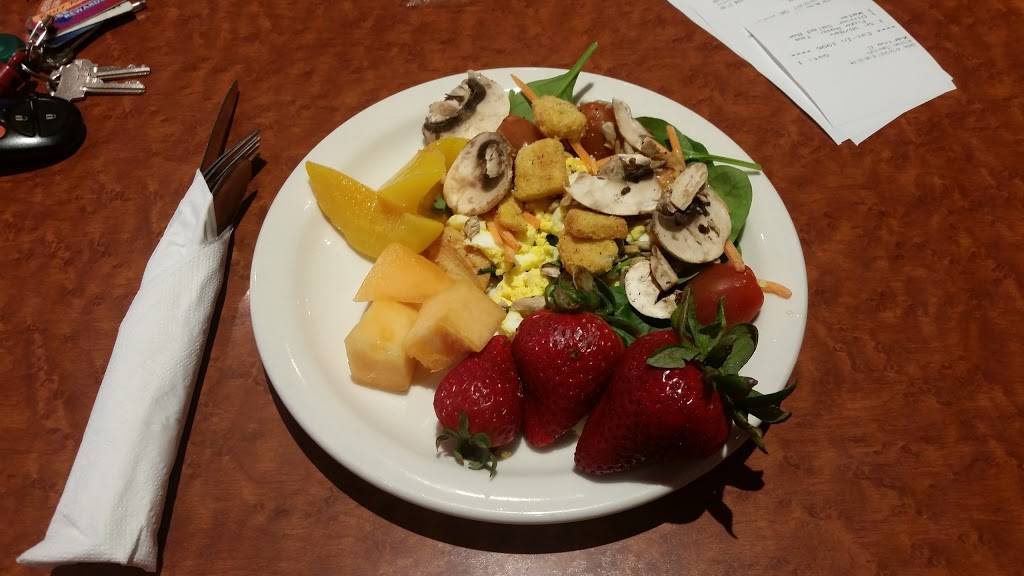 Sizzler | restaurant | 91 W Nuevo Rd, Perris, CA 92570, USA | 9519404021 OR +1 951-940-4021