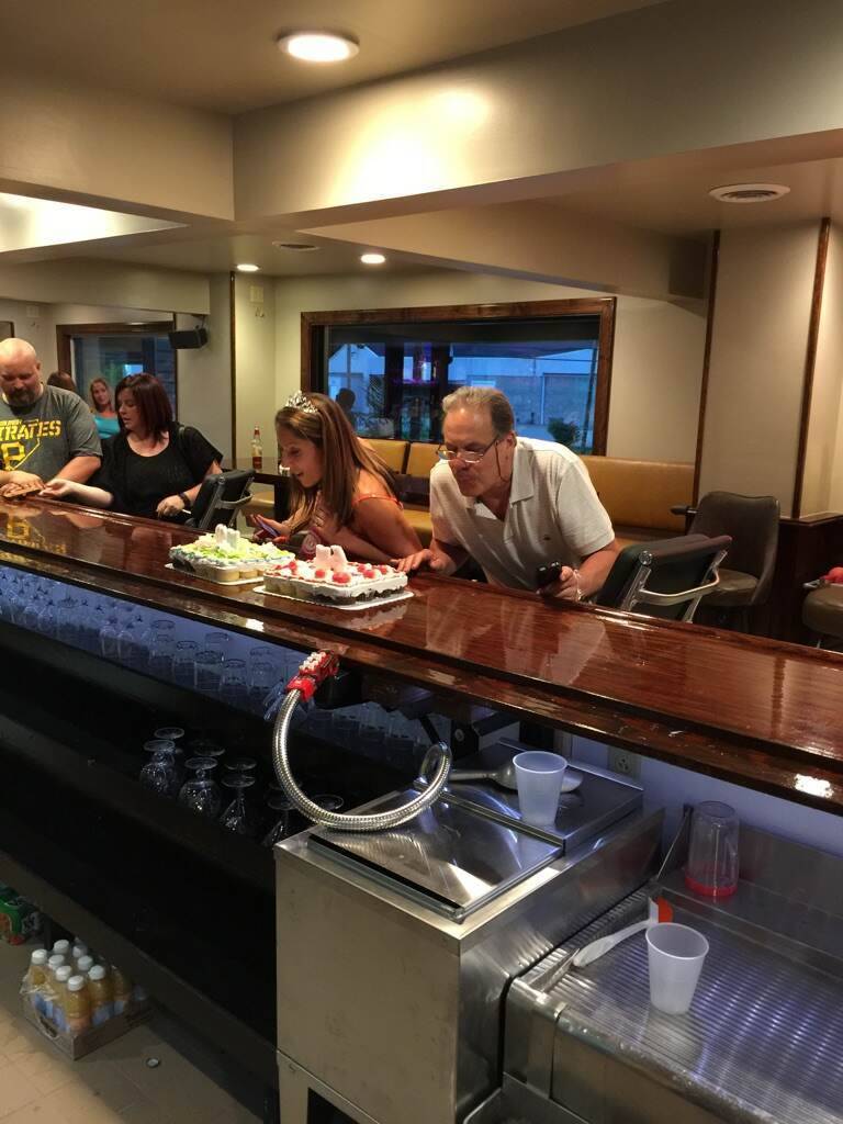 Bar on Brown | restaurant | 635 Brown Ave, Turtle Creek, PA 15145, USA | 4128292662 OR +1 412-829-2662