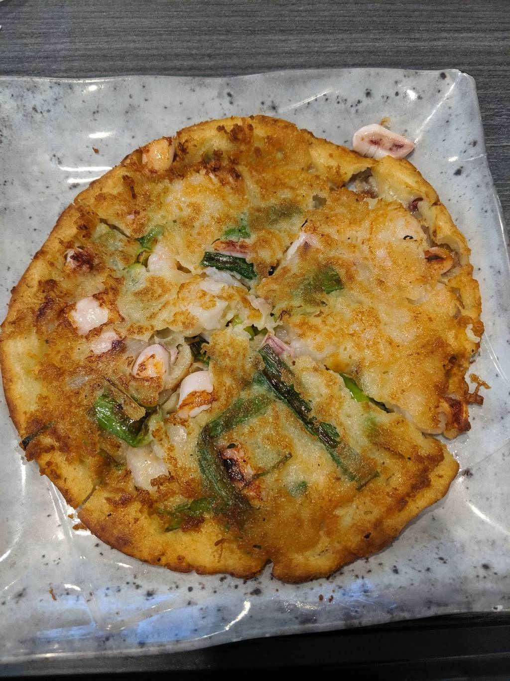 SGD Dubu So Gong Dong Korean Bento & BBQ | restaurant | 18W066 22nd St, Oakbrook Terrace, IL 60181, USA | 6306138133 OR +1 630-613-8133