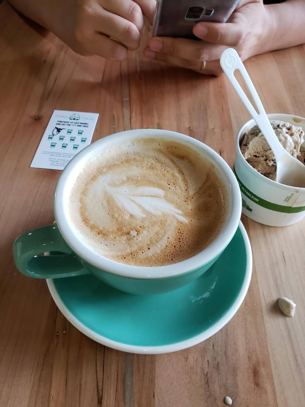 Karma Cream | cafe | 607 W University Ave, Gainesville, FL 32601, USA | 3525056566 OR +1 352-505-6566