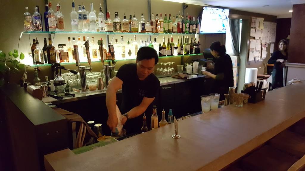 Soi 4 Bangkok Eatery | restaurant | 5421 College Ave, Oakland, CA 94618, USA | 5106550889 OR +1 510-655-0889