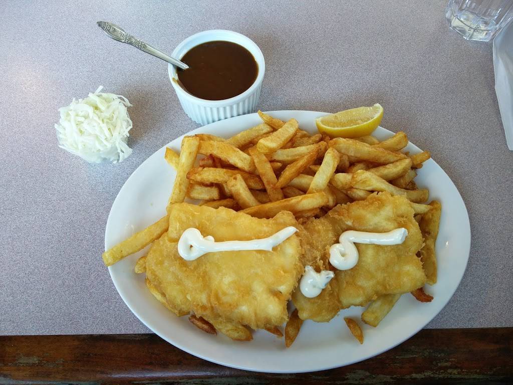 King Fish & Chips | restaurant | 967 King St E, Kitchener, ON N2G 2N1, Canada | 5195794400 OR +1 519-579-4400
