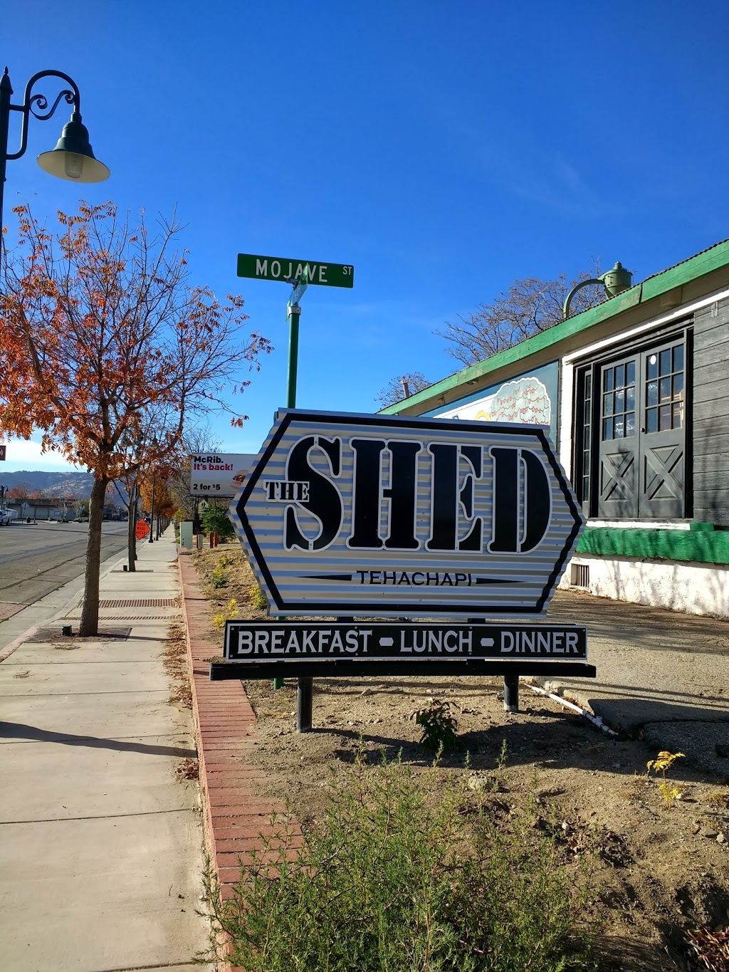 The Shed’s Soul Kitchen | restaurant | 333 E Tehachapi Blvd, Tehachapi, CA 93561, USA | 6618238333 OR +1 661-823-8333