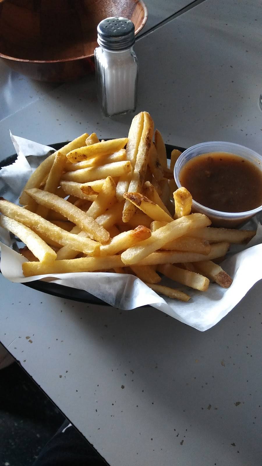 Kellys Korner | restaurant | 2526 Delaware Ave, Buffalo, NY 14216, USA | 7168779466 OR +1 716-877-9466