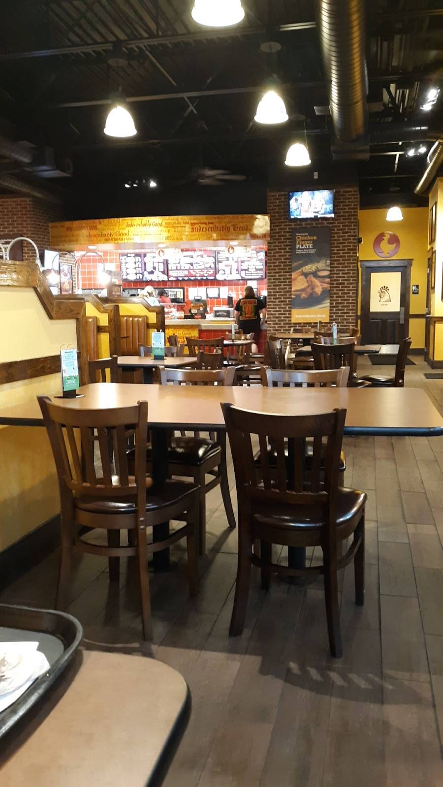 Zaxbys Chicken Fingers & Buffalo Wings | restaurant | 511 N Chancery St, McMinnville, TN 37110, USA | 9314743939 OR +1 931-474-3939