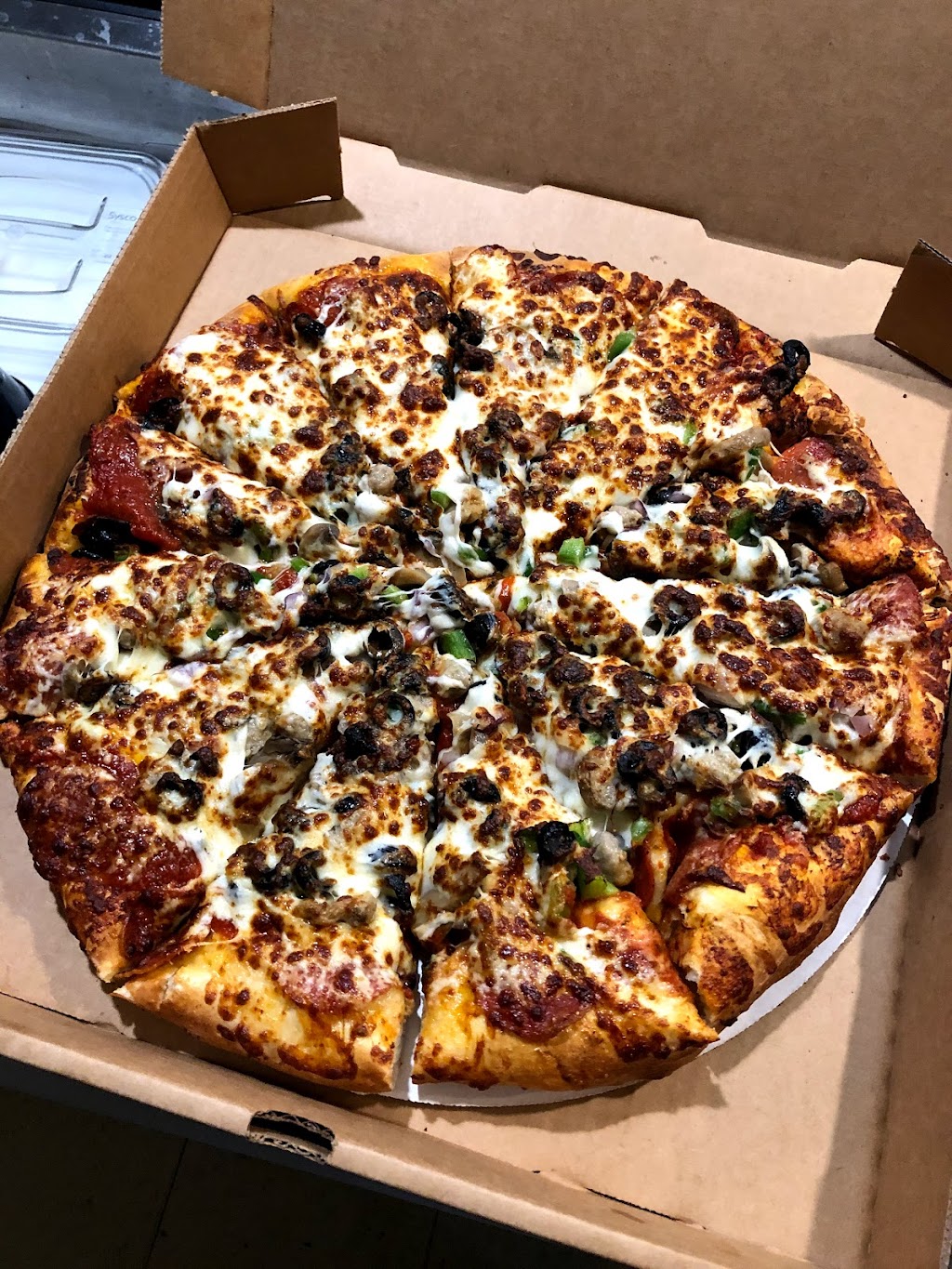 Bronson Strike Zone | restaurant | 717 E Chicago St, Bronson, MI 49028, USA | 5173693672 OR +1 517-369-3672