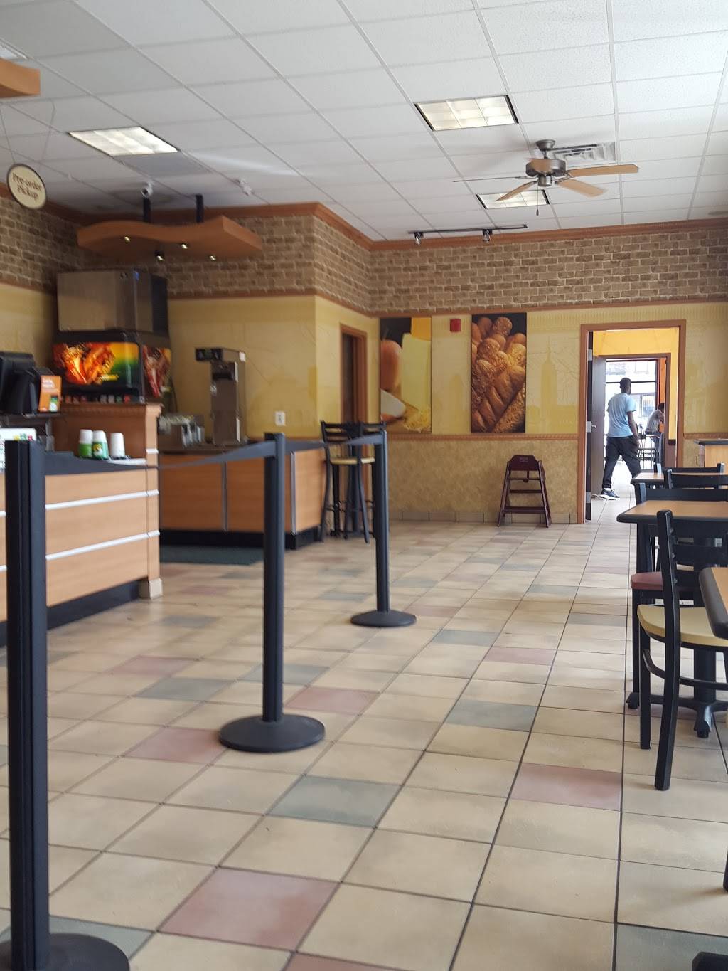 Subway | meal takeaway | 4301 Market St, Philadelphia, PA 19104, USA | 2155965187 OR +1 215-596-5187