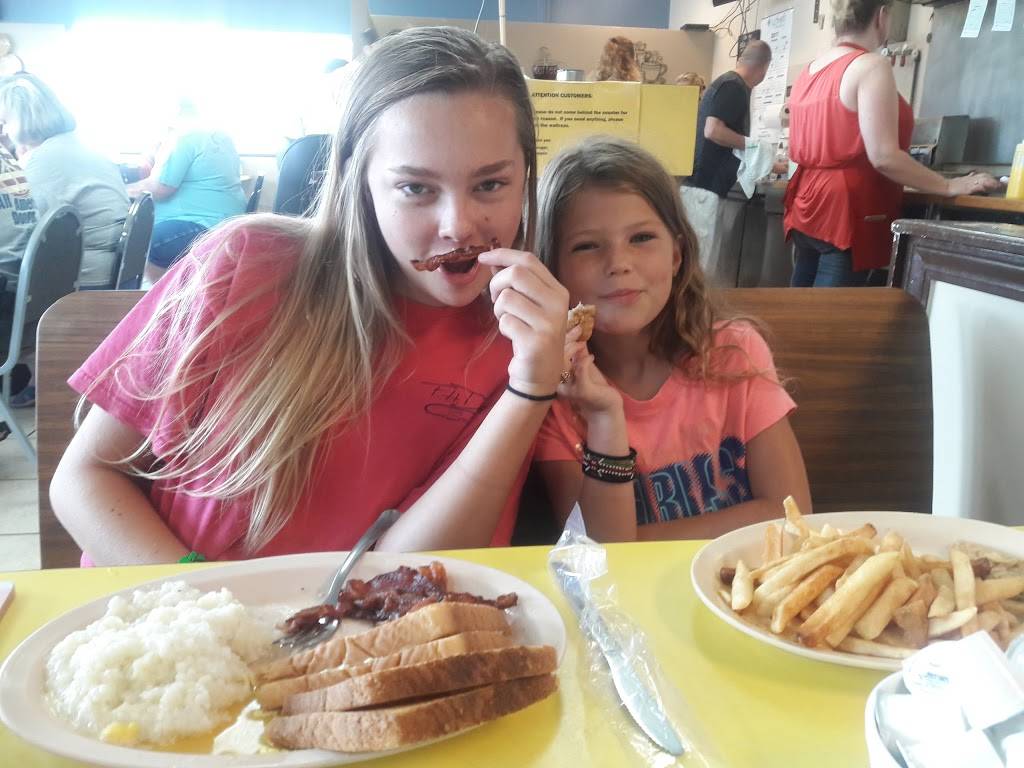 Cracker Jacks Cafe | restaurant | 1146 Jackson St, Anderson, SC 29625, USA | 8642315330 OR +1 864-231-5330