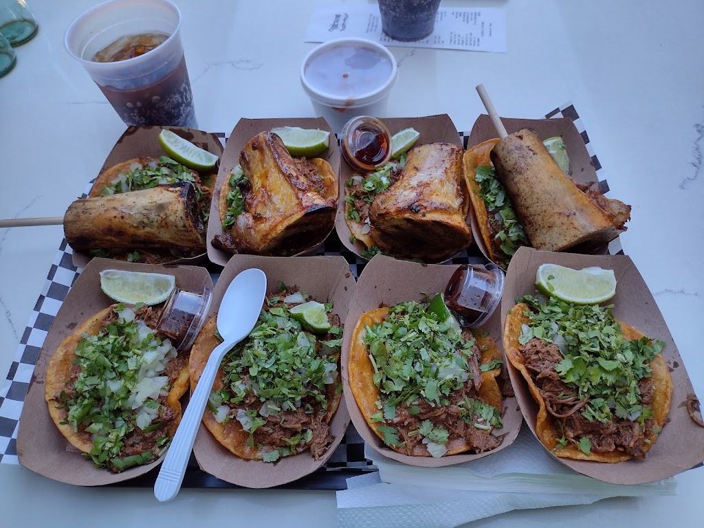 Tuetano Taqueria | restaurant | 2548 Congress St, San Diego, CA 92110, USA | 6198567013 OR +1 619-856-7013