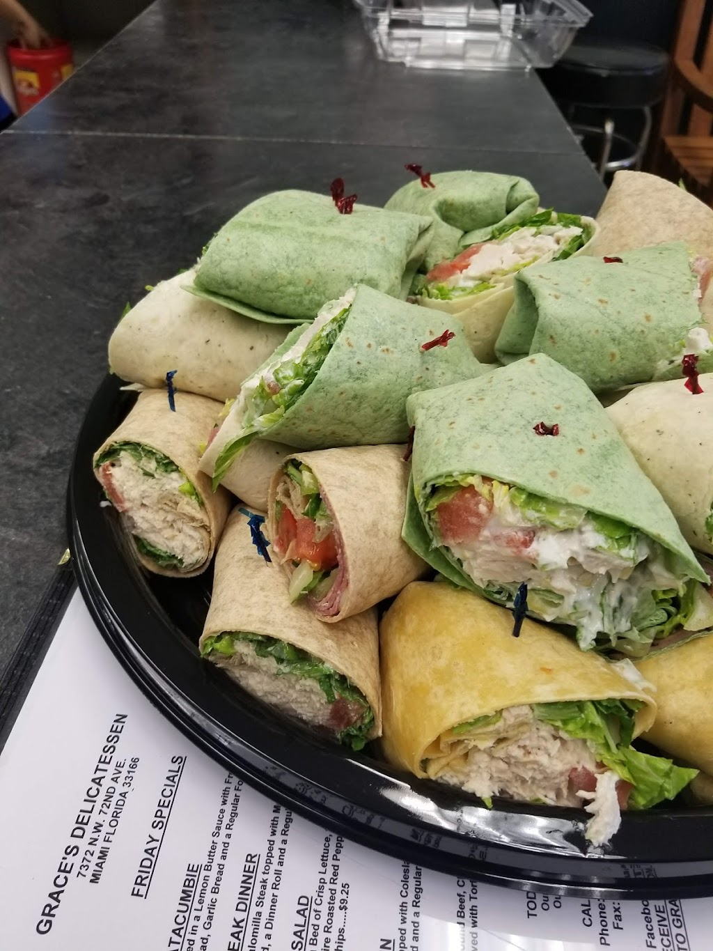 Graces Delicatessen West | restaurant | 7372 NW 72nd Ave, Miami, FL 33166, USA | 3058881550 OR +1 305-888-1550