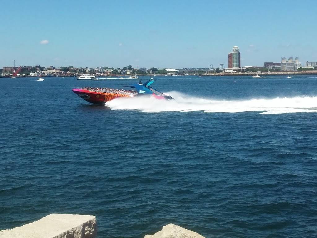 Boston Seafood | restaurant | 8 Fid Kennedy Ave, Boston, MA 02210, USA | 6174231777 OR +1 617-423-1777