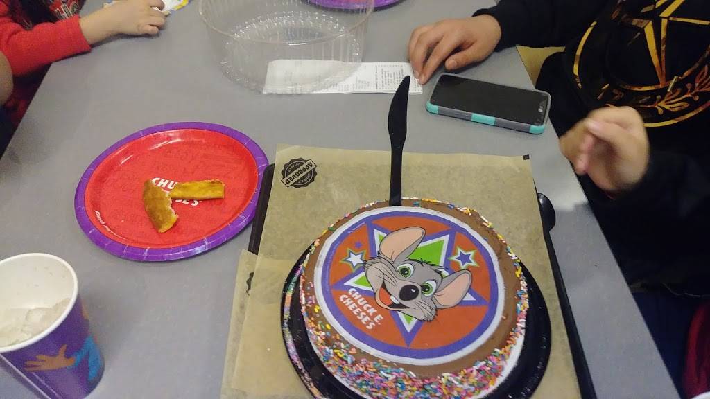 Chuck E. Cheeses | restaurant | 9 Snyder Ave., Corner of Front & Snyder, Philadelphia, PA 19148, USA | 2155514080 OR +1 215-551-4080