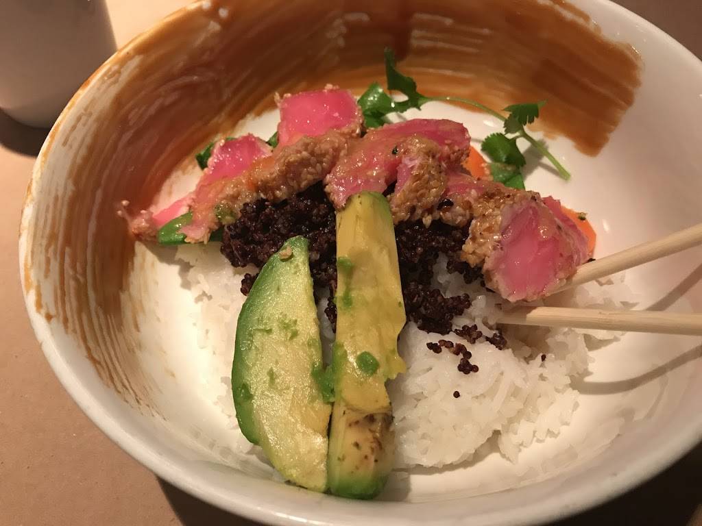 Jack Astors Bar & Grill | restaurant | 839 Golf Links Rd, Ancaster, ON L9K 1L5, Canada | 9053041721 OR +1 905-304-1721