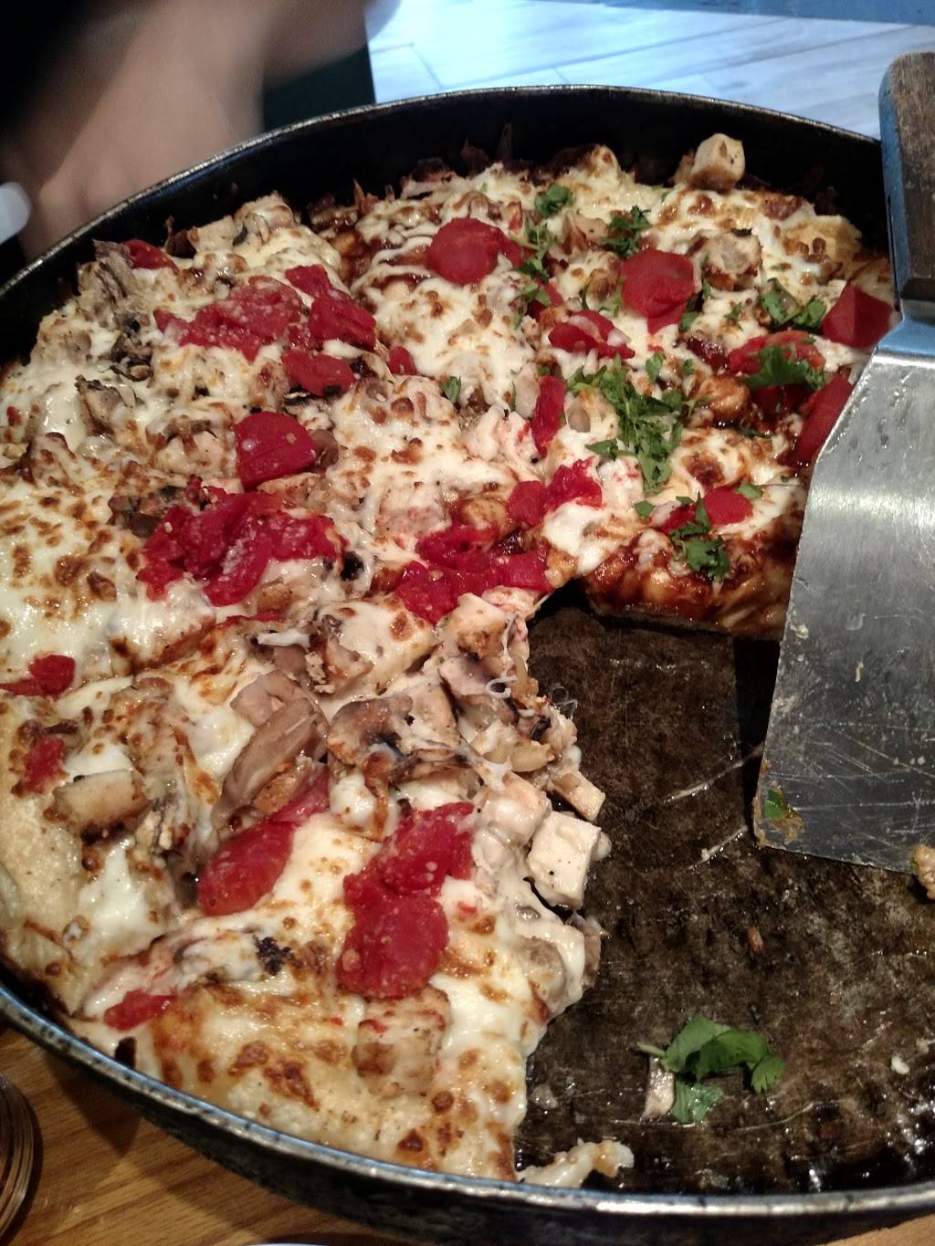 BJs Restaurant & Brewhouse | restaurant | 24032 El Toro Rd, Laguna Hills, CA 92653, USA | 9499002670 OR +1 949-900-2670