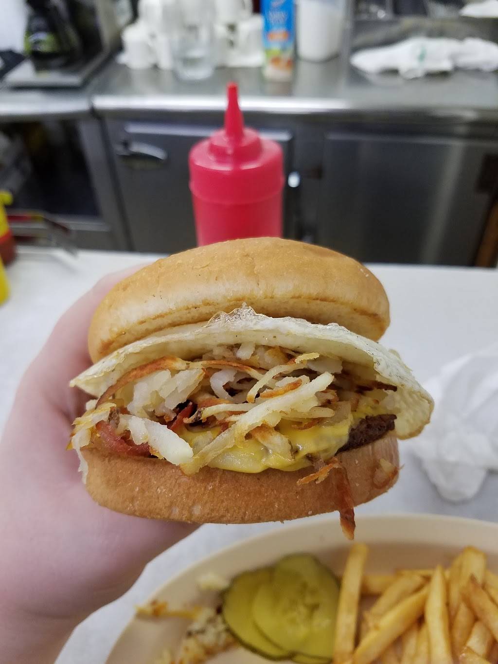 Diner Grill | restaurant | 1635 W Irving Park Rd, Chicago, IL 60613, USA | 7732482030 OR +1 773-248-2030