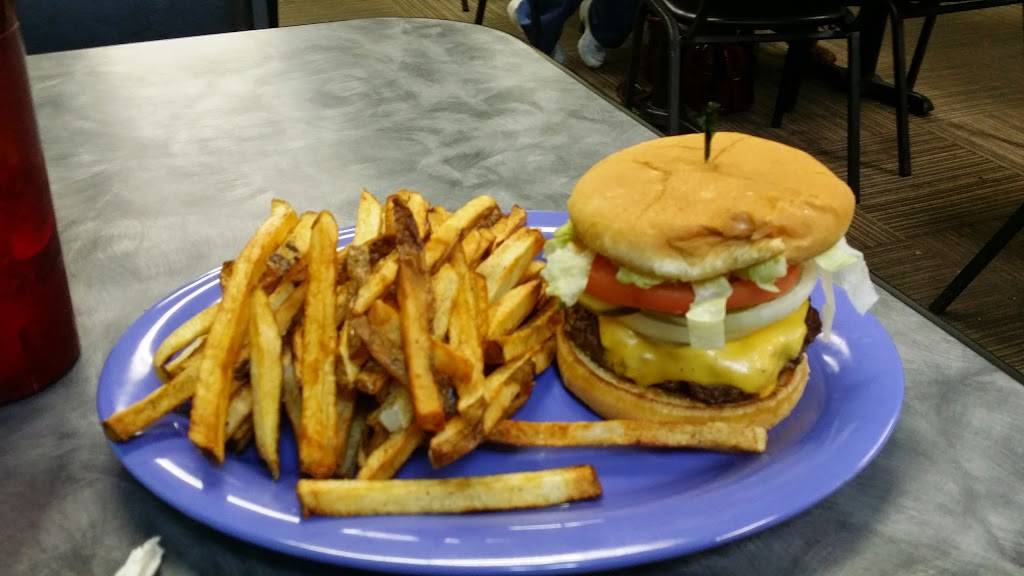 Twisters Diner | restaurant | 5831 Washington Pike, Knoxville, TN 37918, USA | 8659512046 OR +1 865-951-2046