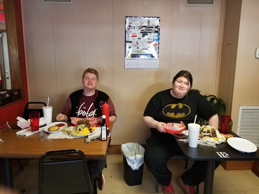 JBs Speedy Burger | restaurant | 718 S Lincoln Ave, Star City, AR 71667, USA | 8706284763 OR +1 870-628-4763