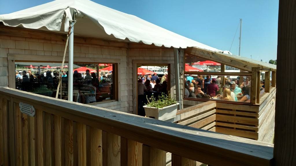 Mile Marker One Restaurant & Bar | restaurant | 75 Essex Ave, Gloucester, MA 01930, USA | 9782832122 OR +1 978-283-2122