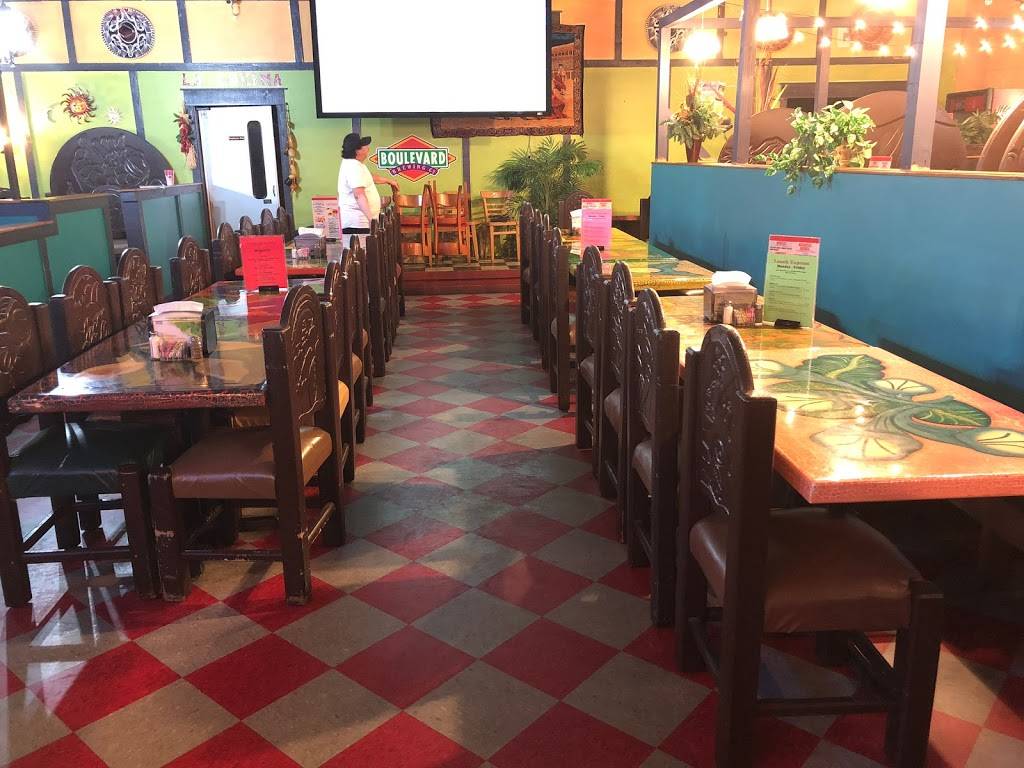 Casa Grande Mexican Restaurant | restaurant | 120 W Peoria St, Paola, KS 66071, USA | 9132942560 OR +1 913-294-2560