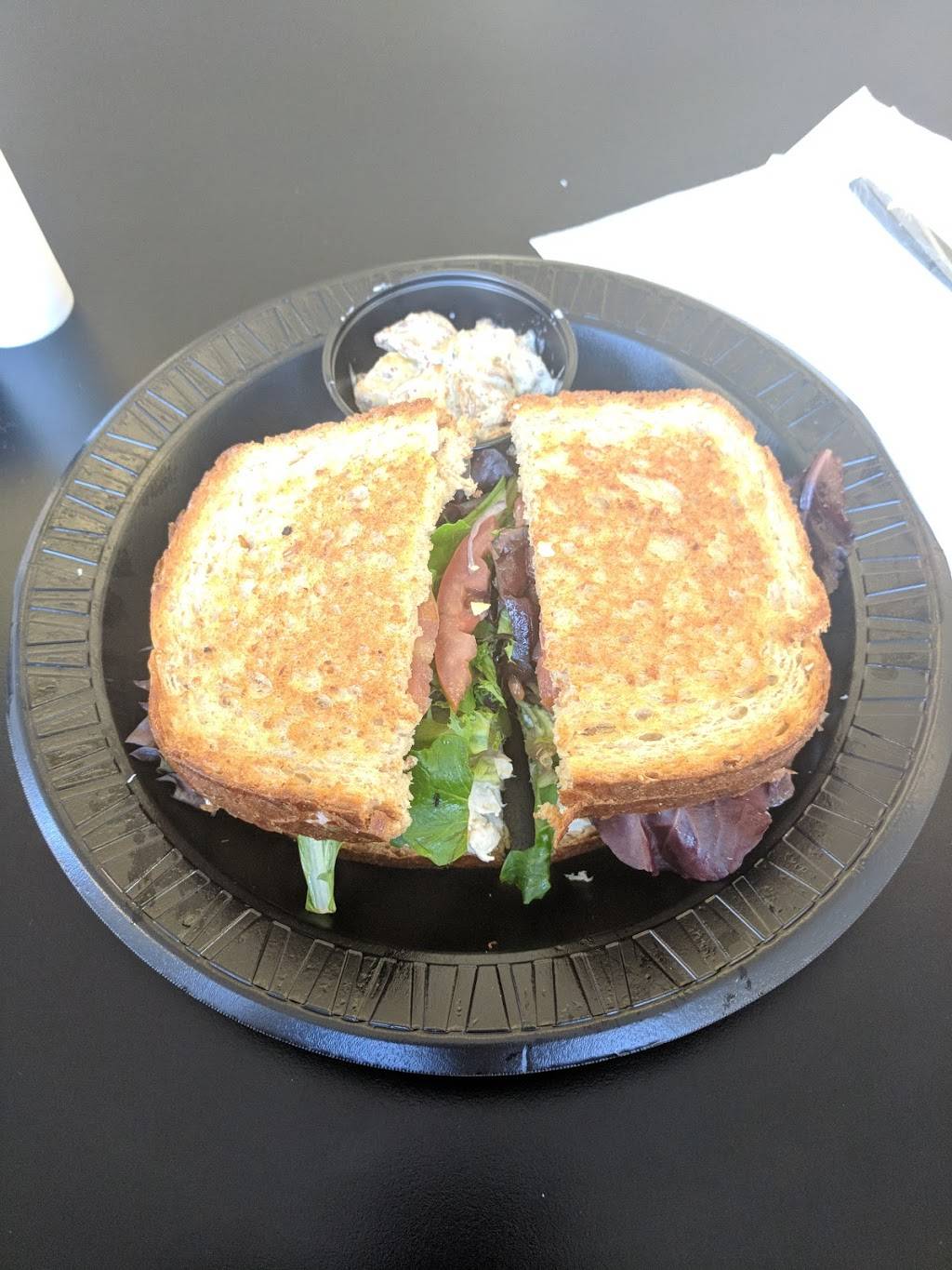 Landmark Cafe and Market | restaurant | 200 S Jefferson St, Dublin, GA 31021, USA | 4782770160 OR +1 478-277-0160