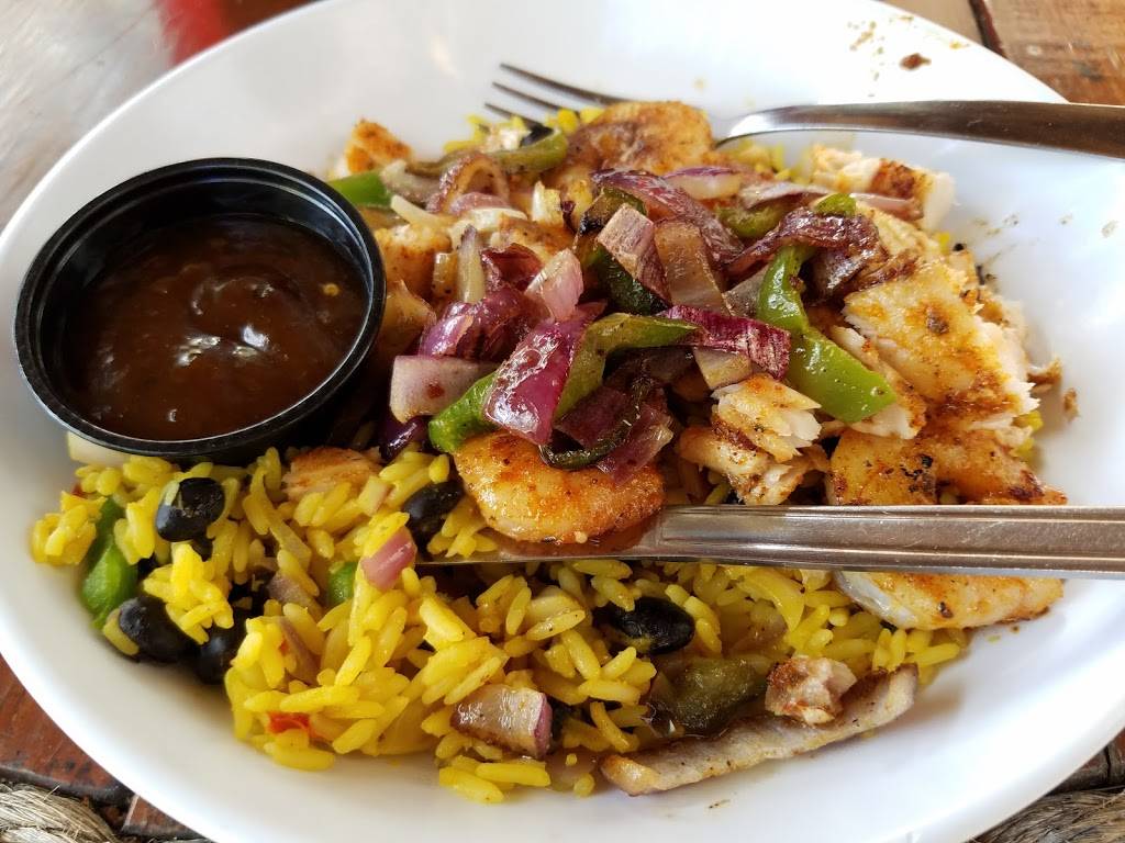 Hurricane Grill & Wings | meal takeaway | 2202 SE Veterans Memorial Pkwy, Port St. Lucie, FL 34952, USA | 7723359036 OR +1 772-335-9036