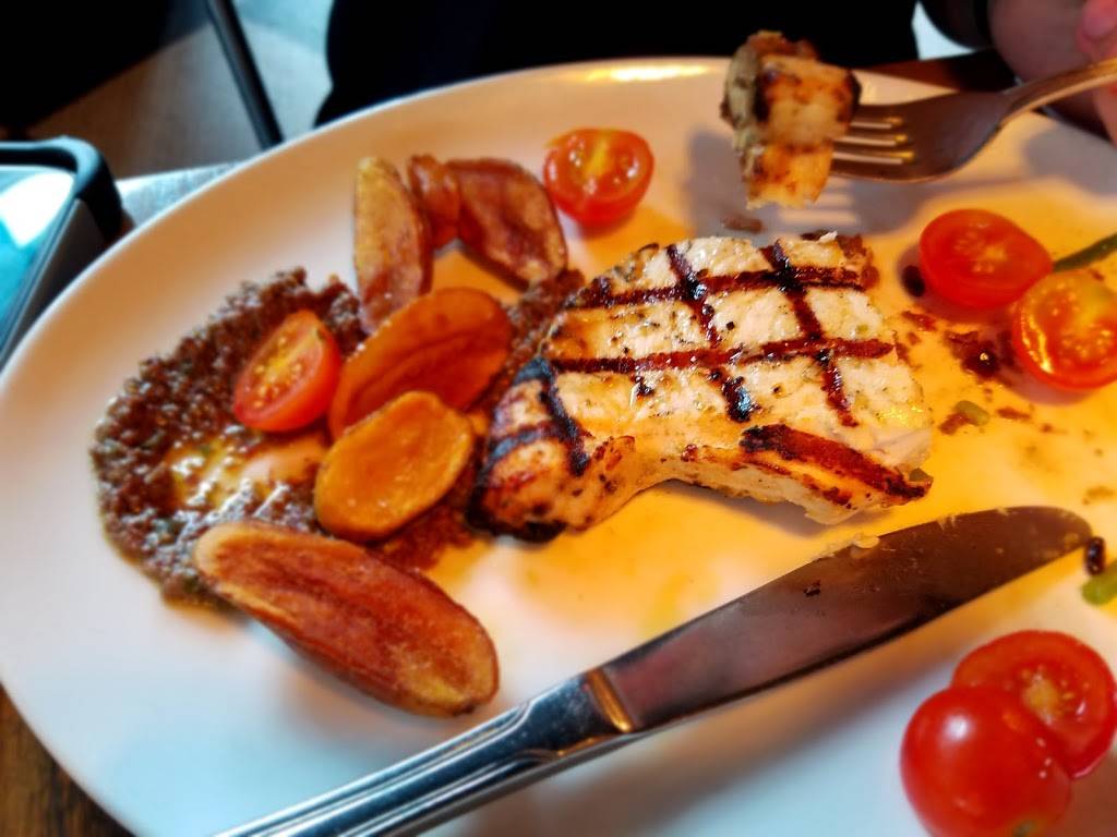 Packards | restaurant | 201 NW 10th St, Oklahoma City, OK 73103, USA | 4056053771 OR +1 405-605-3771