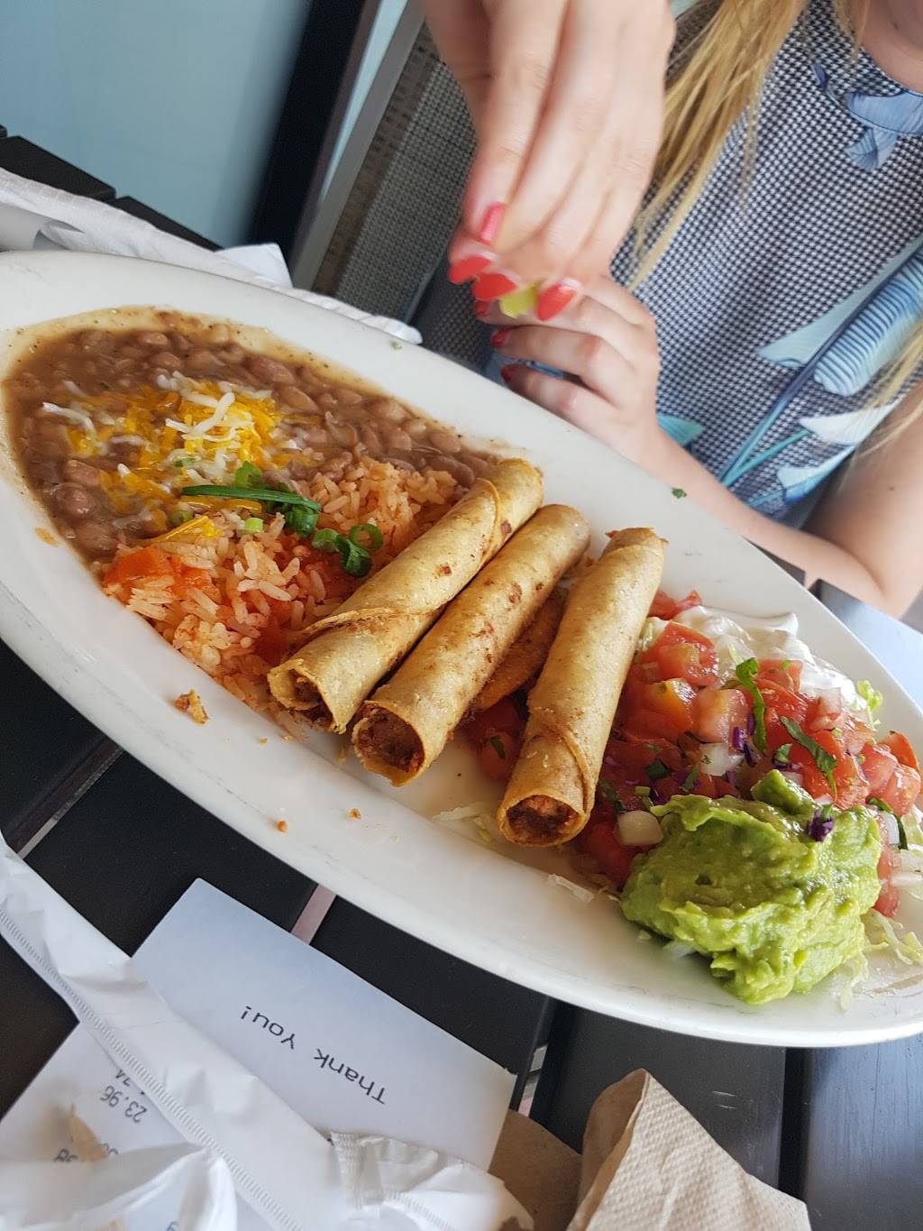 Sharkys Woodfired Mexican Grill | restaurant | 191 W Ventura Blvd, Camarillo, CA 93010, USA | 8053221441 OR +1 805-322-1441