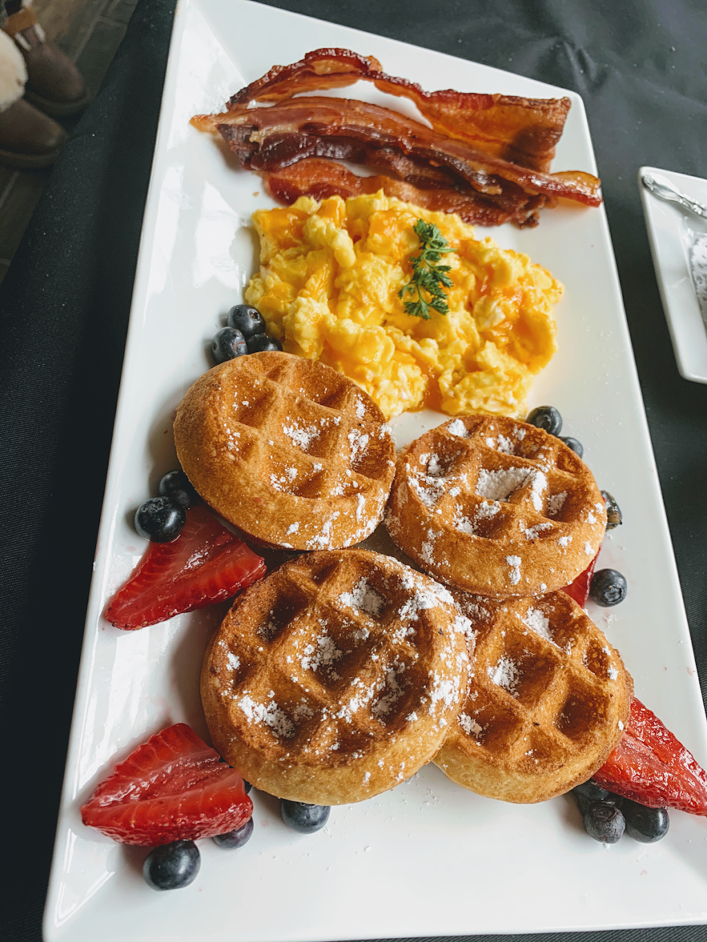 Soul of Detroit | restaurant | 13830 Lakeside Cir, Sterling Heights, MI 48313, USA | 5868846759 OR +1 586-884-6759