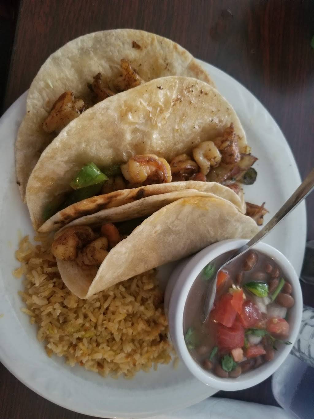 Apache Mexican Cuisine | restaurant | 511 20th St, Galveston, TX 77550, USA | 4097655646 OR +1 409-765-5646